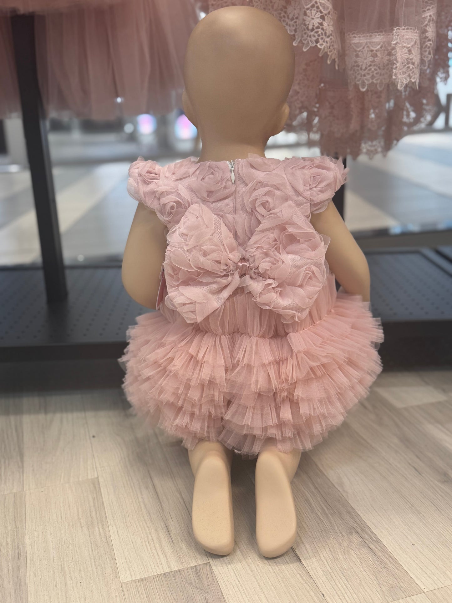 Elbi Fashion girl