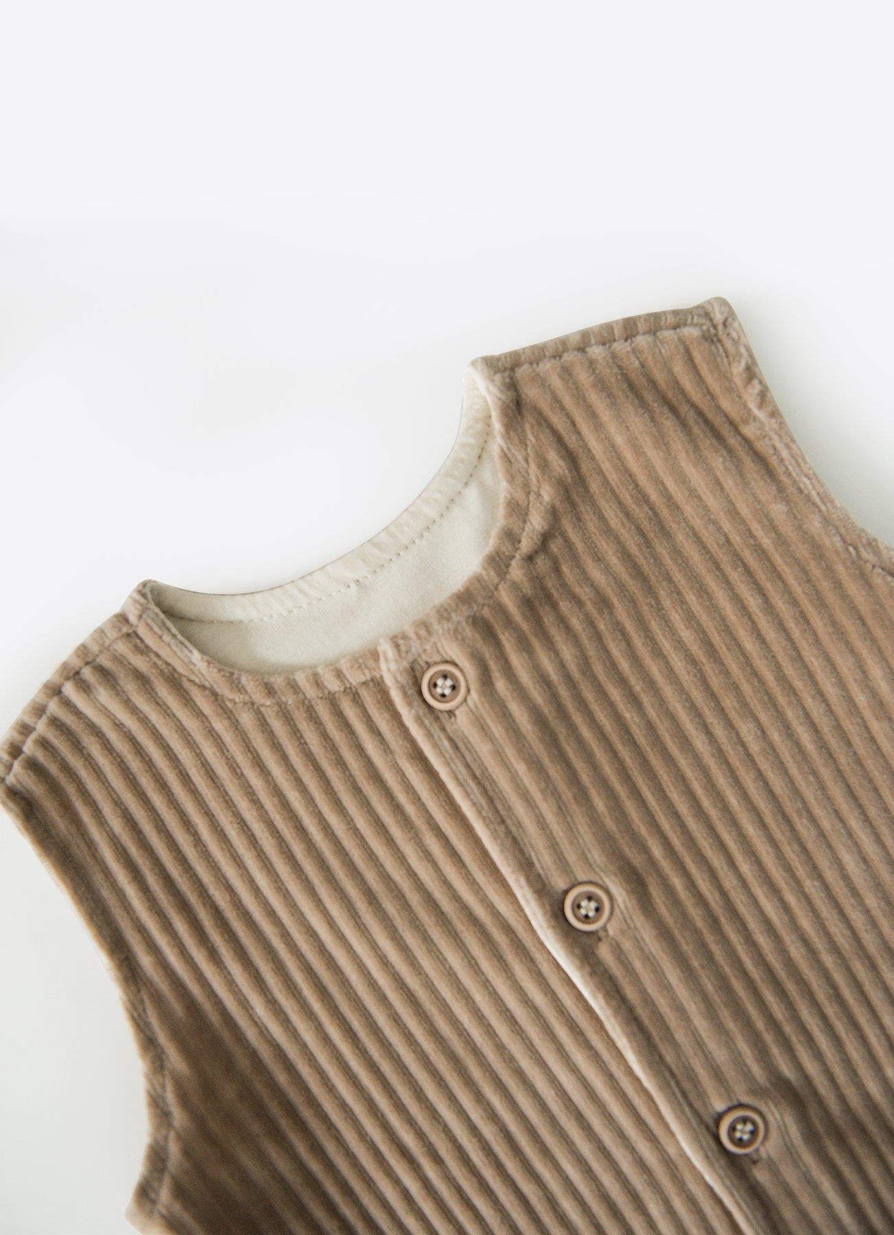Organic Dosse Velvet Vest